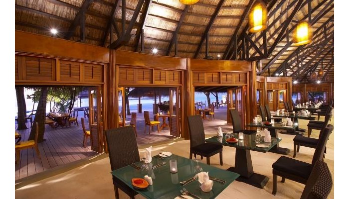 Angsana Resort & Spa Maldives Velavaru poza 12