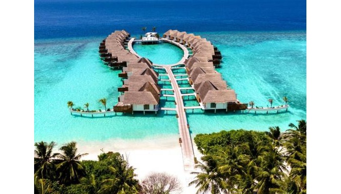 Furaveri Island Resort & Spa poza 3