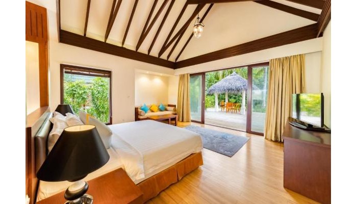 Furaveri Island Resort & Spa poza 4