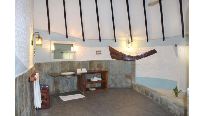 Nika Island Resort & Spa, Maldives poza 8