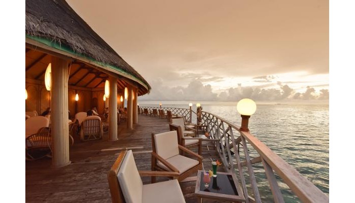 Angaga Island Resort & Spa poza 15