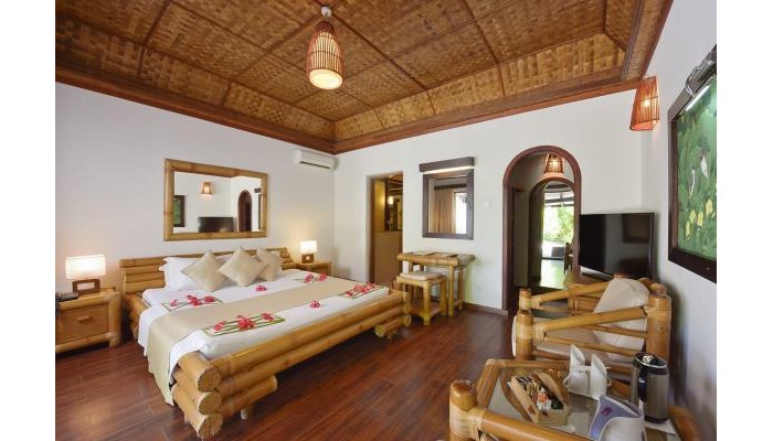 Angaga Island Resort & Spa poza 6