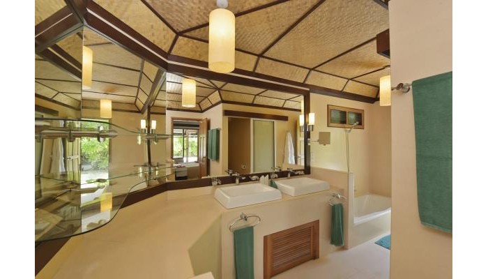 Angaga Island Resort & Spa poza 7