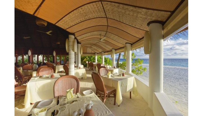 Angaga Island Resort & Spa poza 14