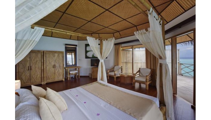 Angaga Island Resort & Spa poza 8