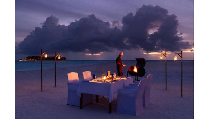Hotel Banyan Tree Maldives Vabbinfaru poza 15