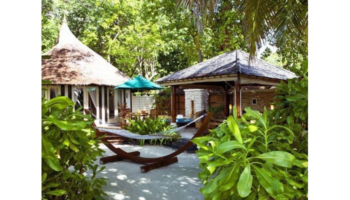 Hotel Banyan Tree Maldives Vabbinfaru poza 2
