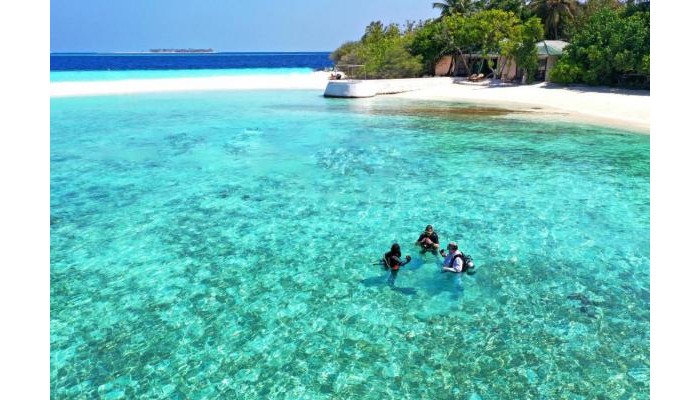 Eriyadu Island Resort & Spa poza 10