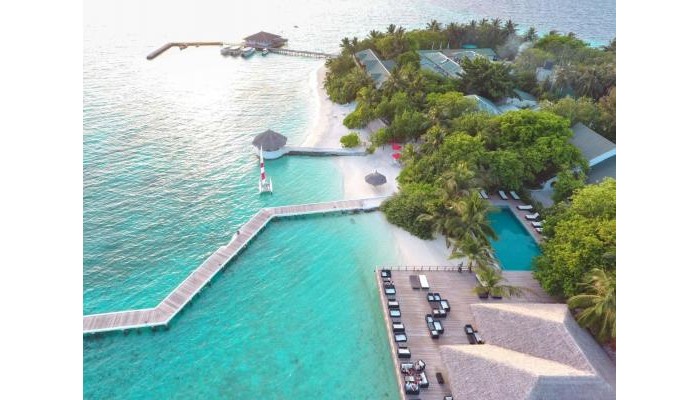 Eriyadu Island Resort & Spa poza 9
