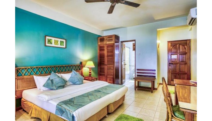 Fihalhohi Island Resort poza 13