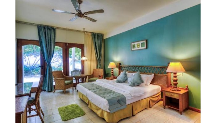 Fihalhohi Island Resort poza 12