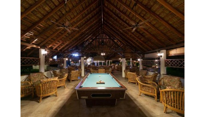 Fihalhohi Island Resort poza 27