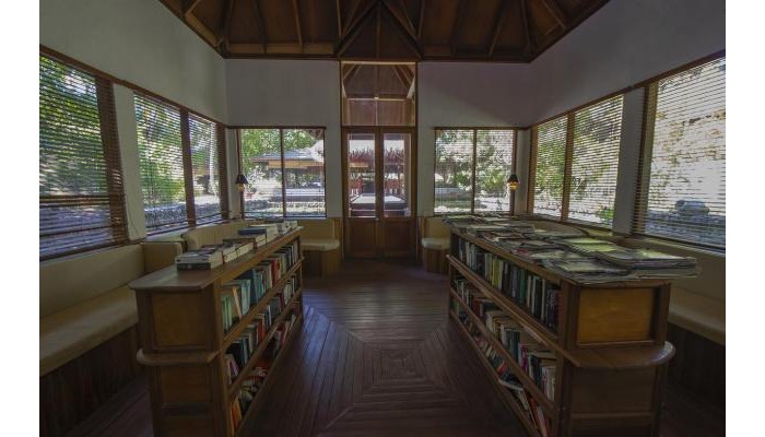 Filitheyo Island Resort poza 24