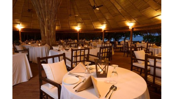 Hotel Makunudu Island poza 6