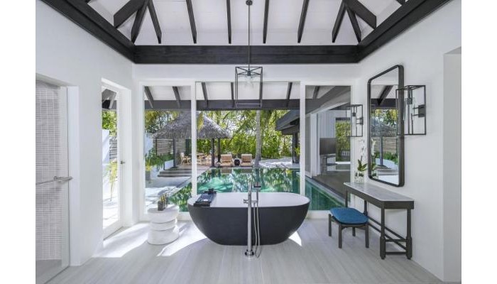 Hotel Naladhu Private Island Maldives poza 4