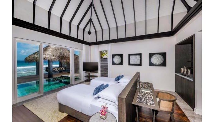 Hotel Naladhu Private Island Maldives poza 6