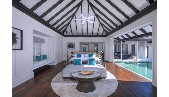 Hotel Naladhu Private Island Maldives poza 3