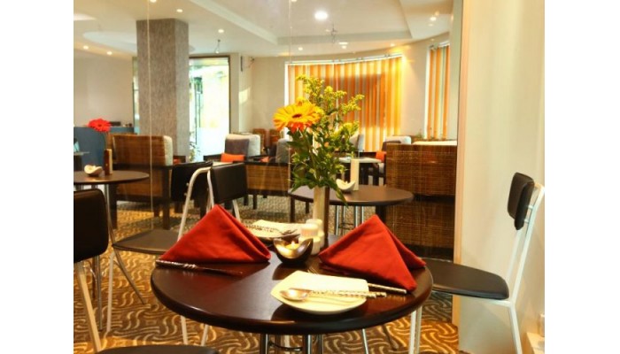 Hotel The Beehive poza 2