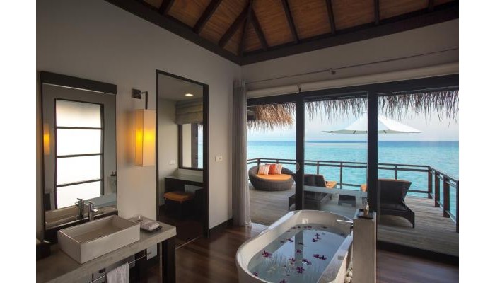 Hotel Velassaru Maldives poza 5