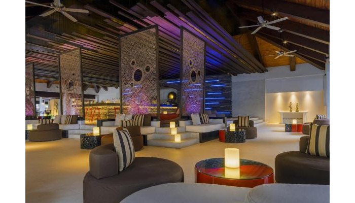 Hotel Velassaru Maldives poza 27